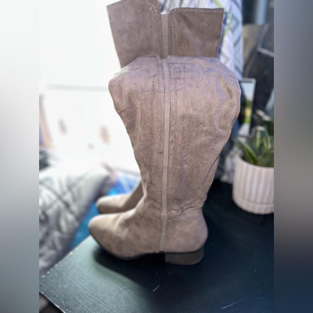 Soft Boots